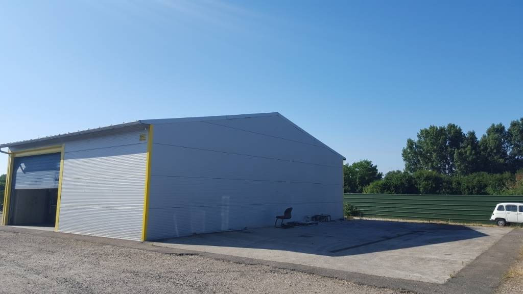 SORTIE AGEN LOCAL BUREAU BEL EMPLACEMENT COMMERCIAL