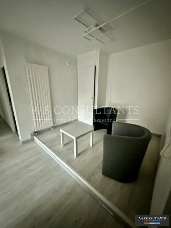 LOCAL PROFESSIONNEL A VENDRE