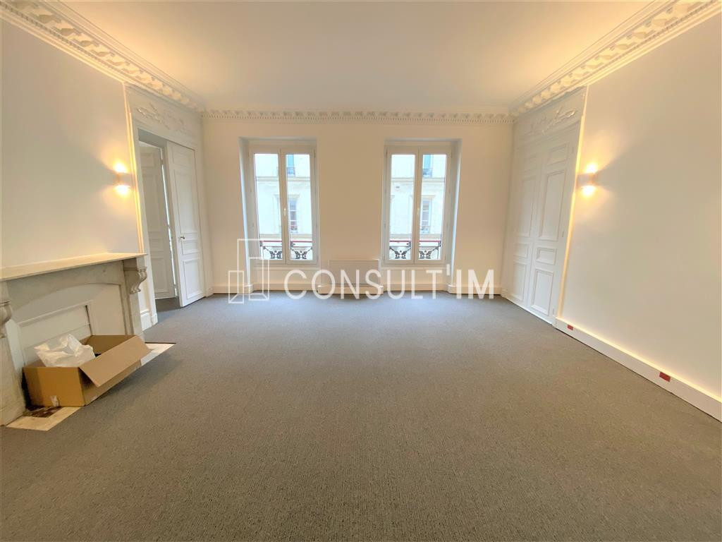 Bureaux de 278 m²