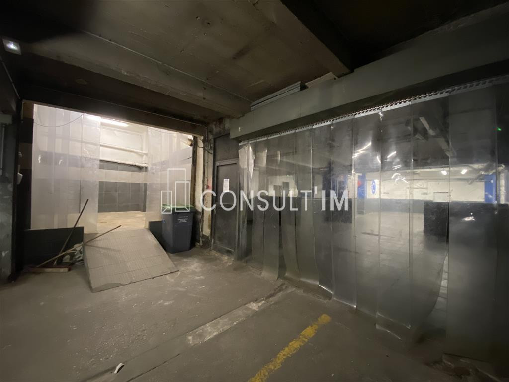 Local commercial - Atelier - Garage - Bureaux