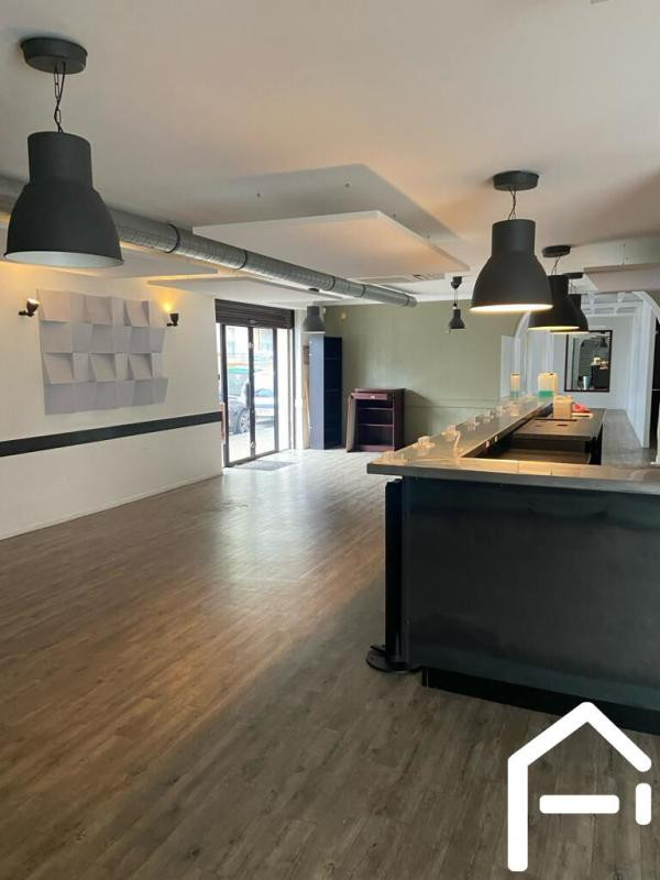 A VENDRE: Ensemble immobilier TOURNEFEUILLE 1350 000  / Double destination