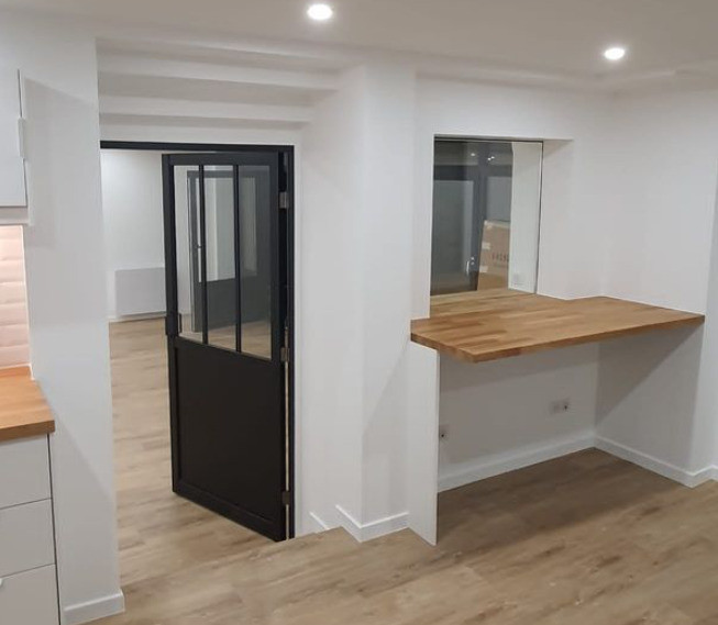 En plein cœur du quartier Montorgueil, duplex à louer