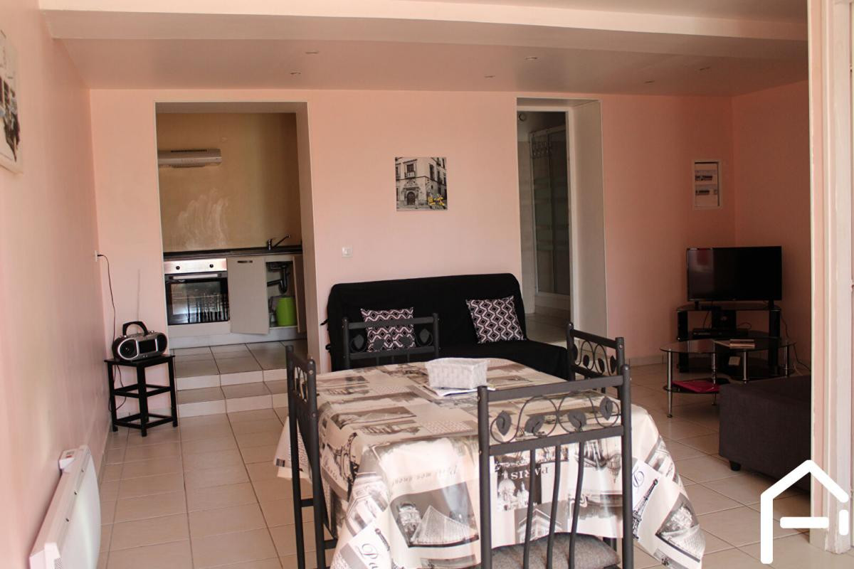 RARE IMMEUBLE DE RAPPORT 600M² AU BORD DE L'YONNE