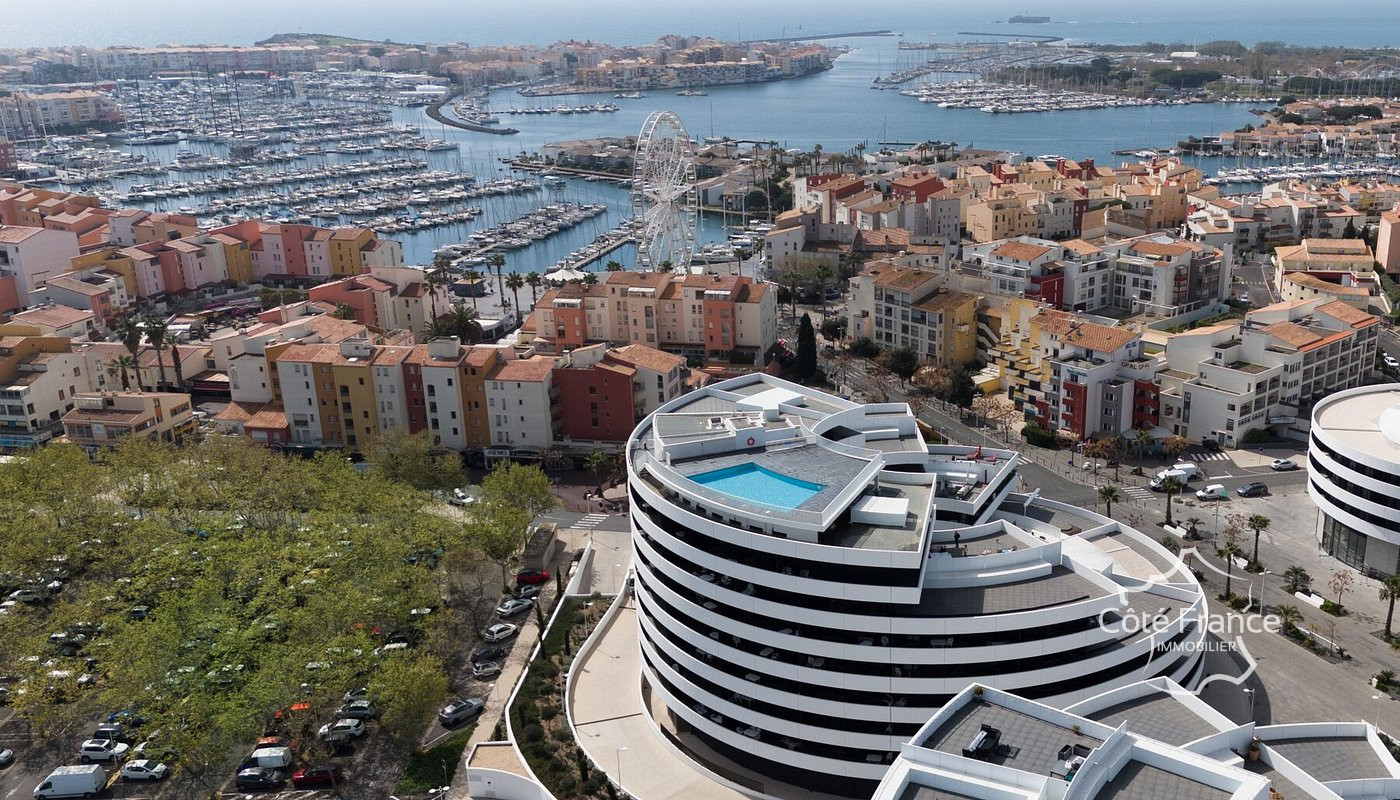 CAP D'AGDE   MURS COMMERCIAUX LIBRES   EMPLACEMENT No1 Rare