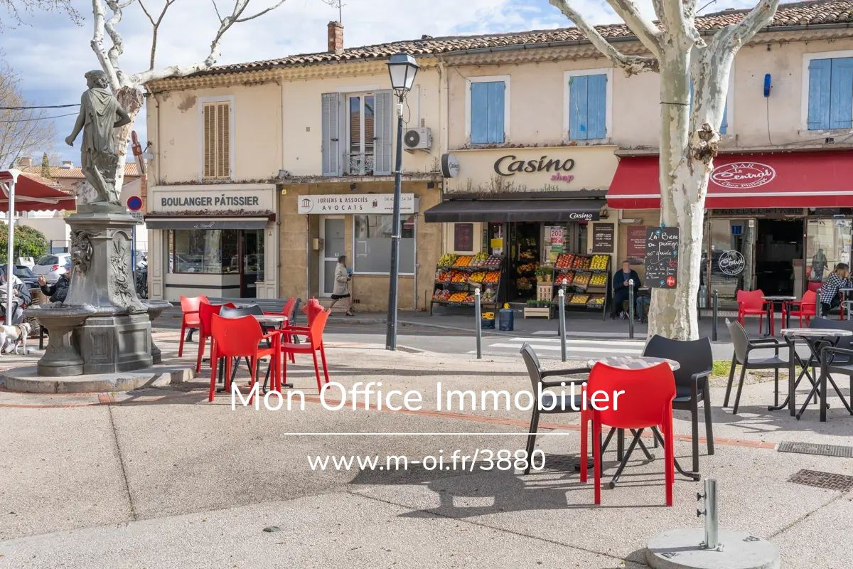 Référence : 3880-GDE - Local Professionnel rez de chaussée et étage , toutes activités