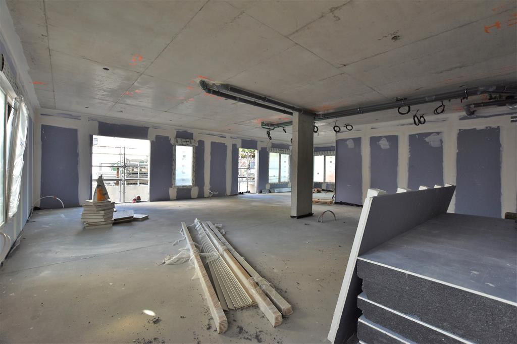 Noisy le Sec, à louer local commercial de 132,41 m²