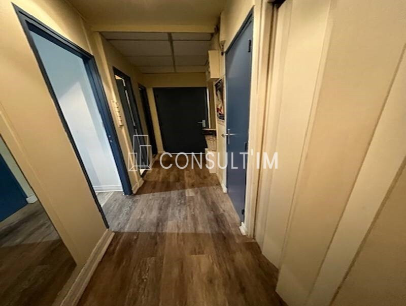 Local commercial en duplex
