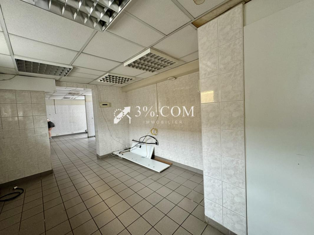 3%COM LOCAL PROFESSIONNEL de 204m2 au centre de HOCHFELDEN