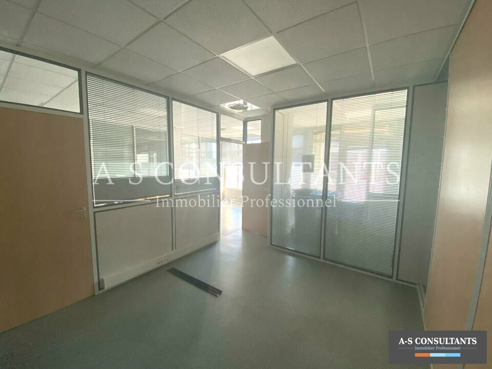 BUREAUX A LOUER