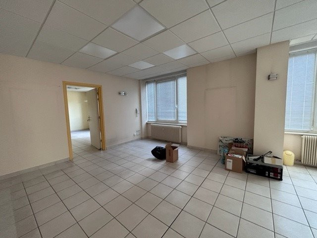 A VENDRE - BUREAUX