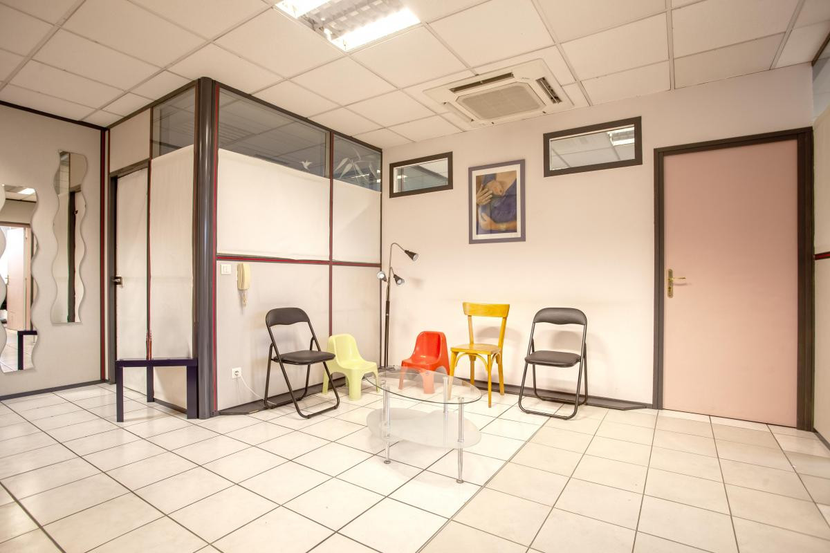 Vente - Bureau - 117,56 m² - 368 500 € - SEYNOD