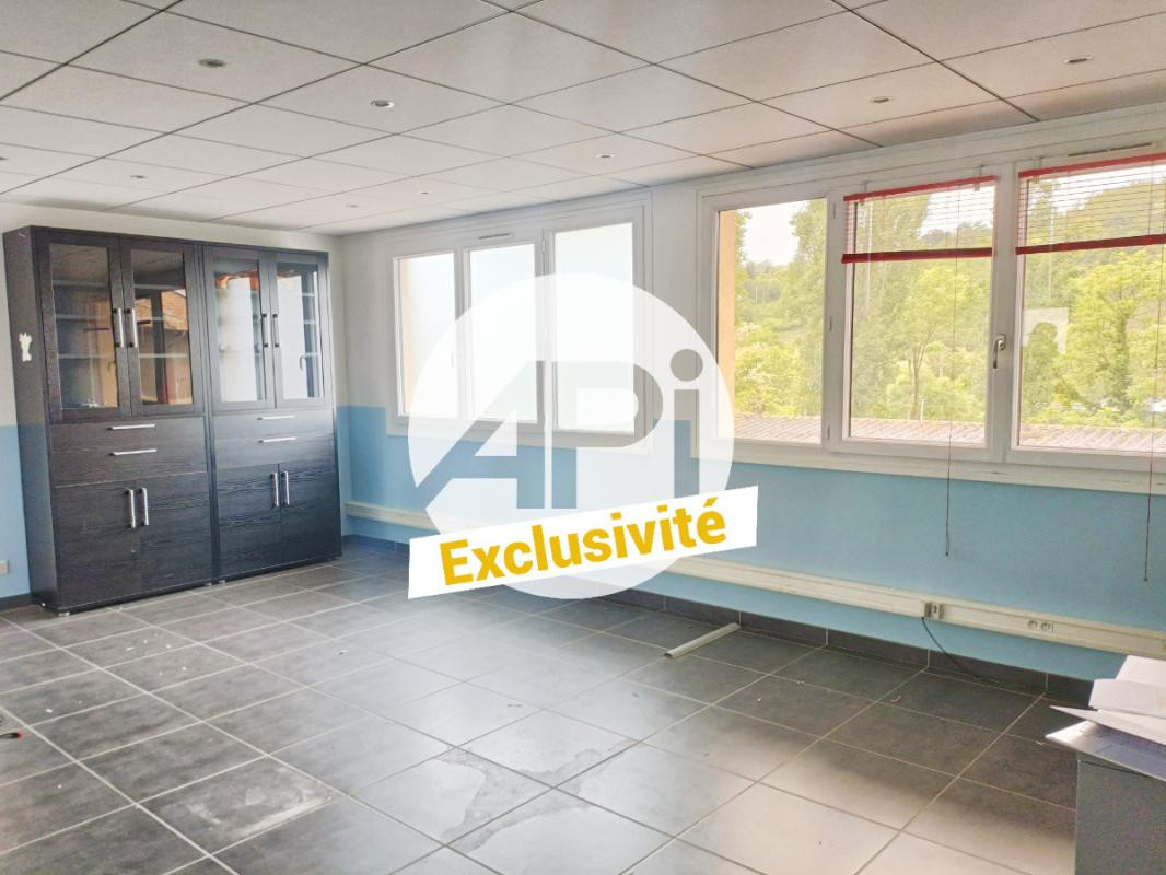 Local Bureaux 79 m²