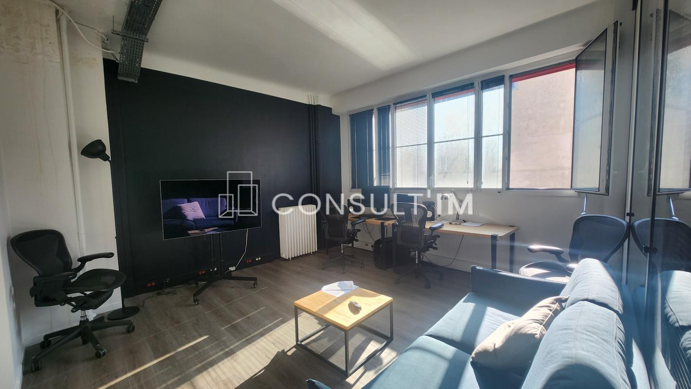 A proximité de la La Place de la République, un plateau de bureaux à louer de 163 m²