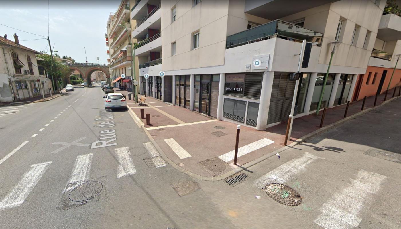 SANS FRAIS - Local commercial 80m² - Cannes / Carnot