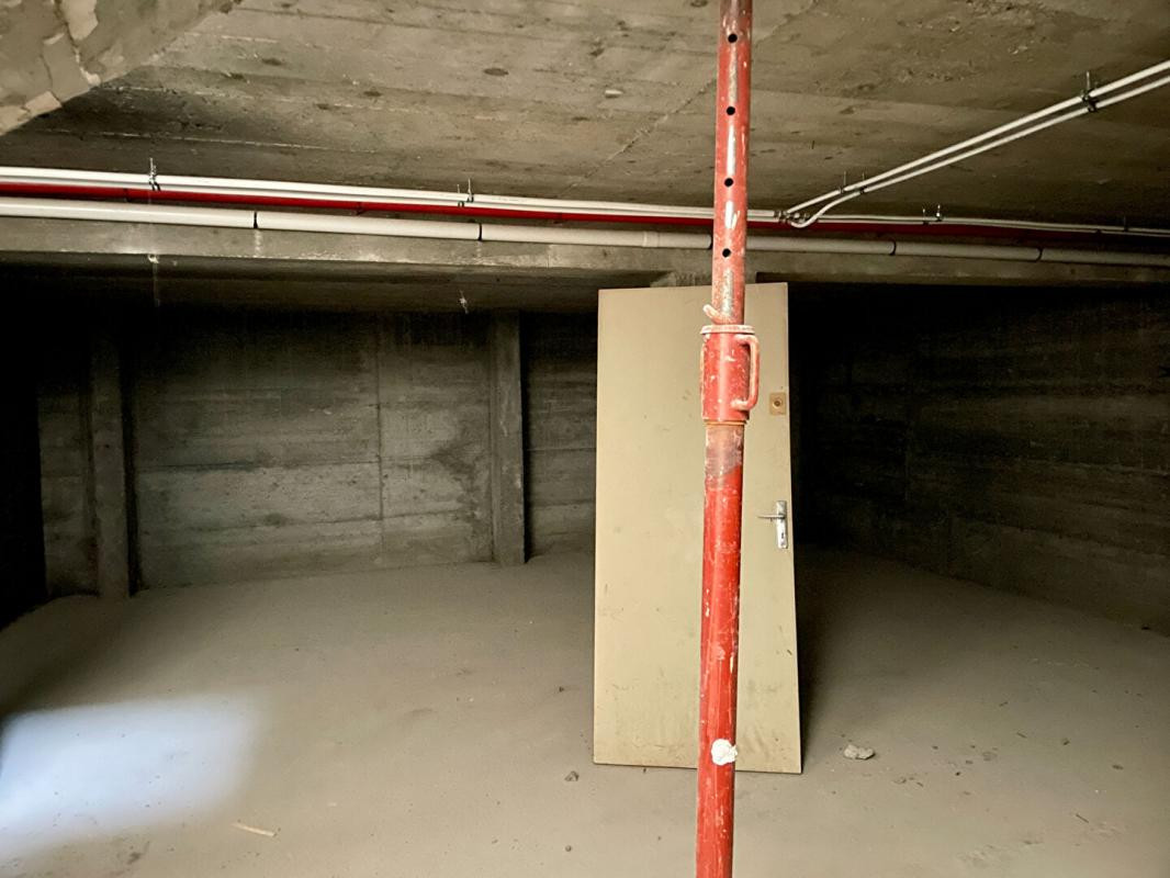 Local commercial, emplacement de premier choix