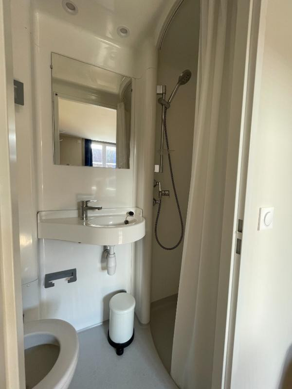 CHAMBRE DANS SUBLIME COLOCATION - CORMONTAIGNE - COUR
