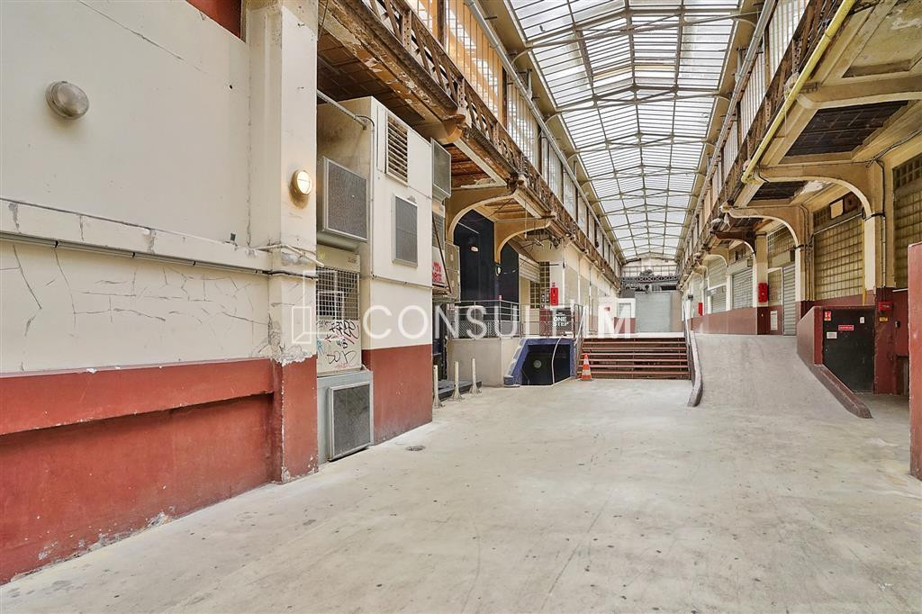 A louer bureaux style loft aux pieds de la place République