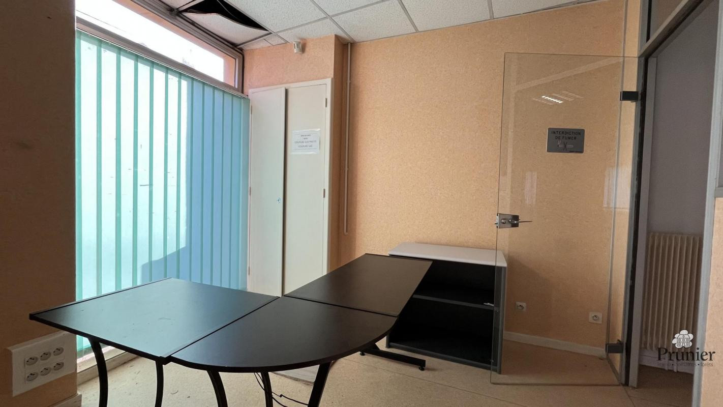Immeuble commercial et d'habitation à vendre en centre ville