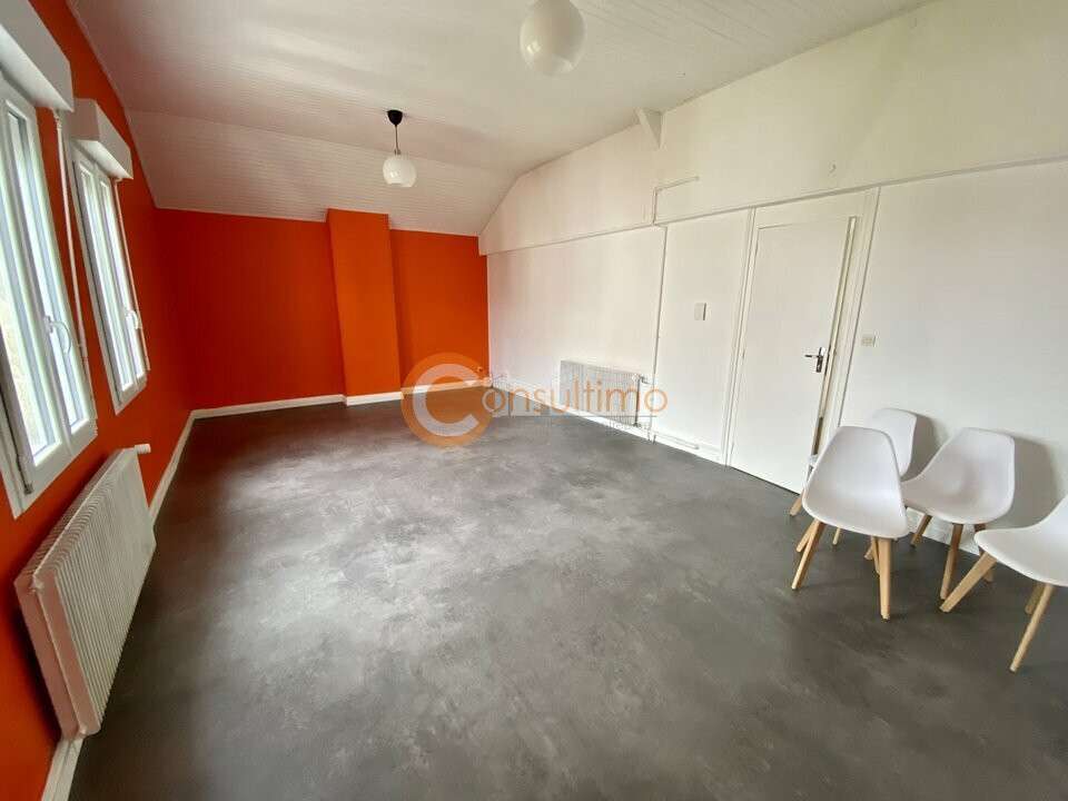 BUREAUX à louer