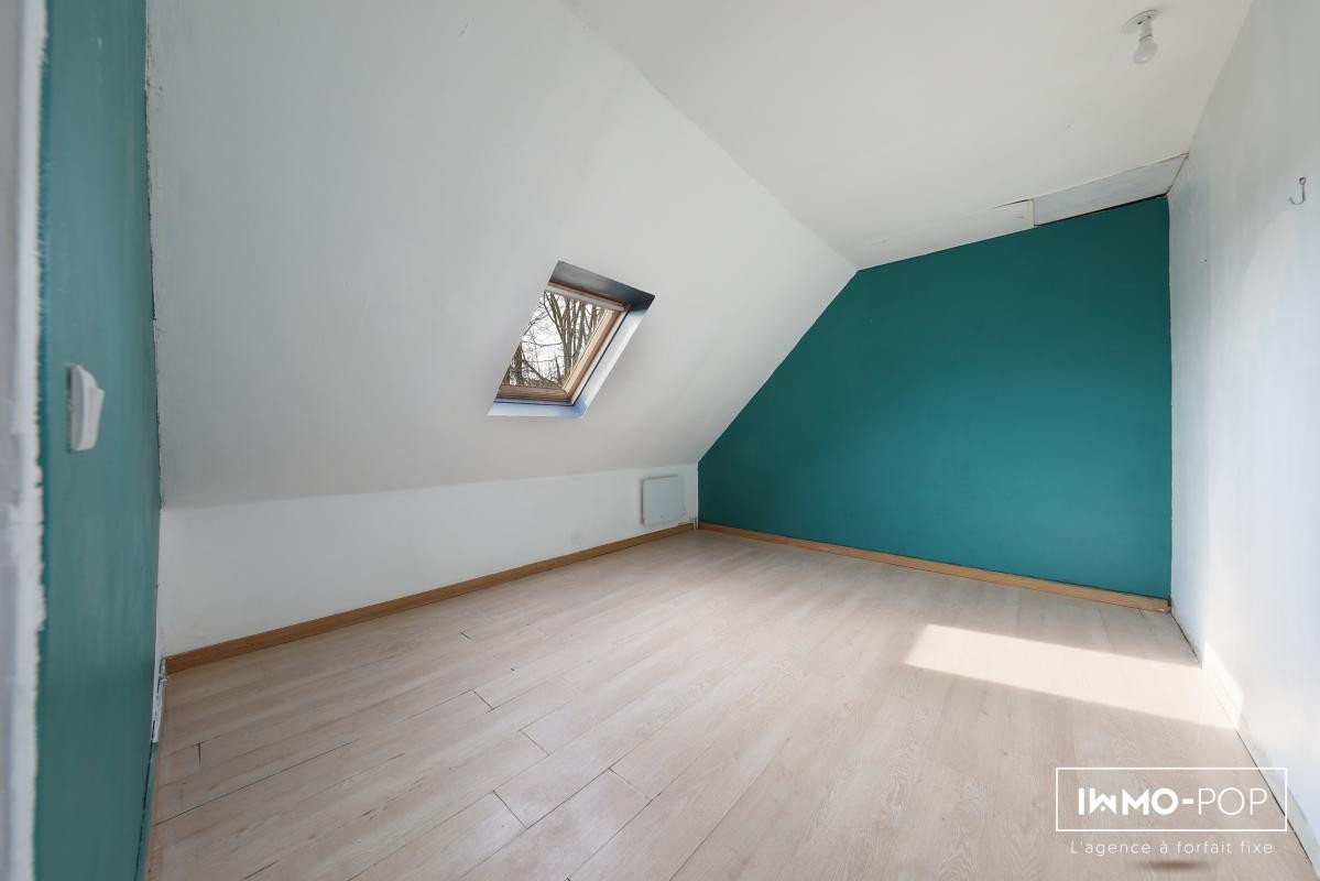 Immeuble de 340m² en R+3 + jardin située à Clermont