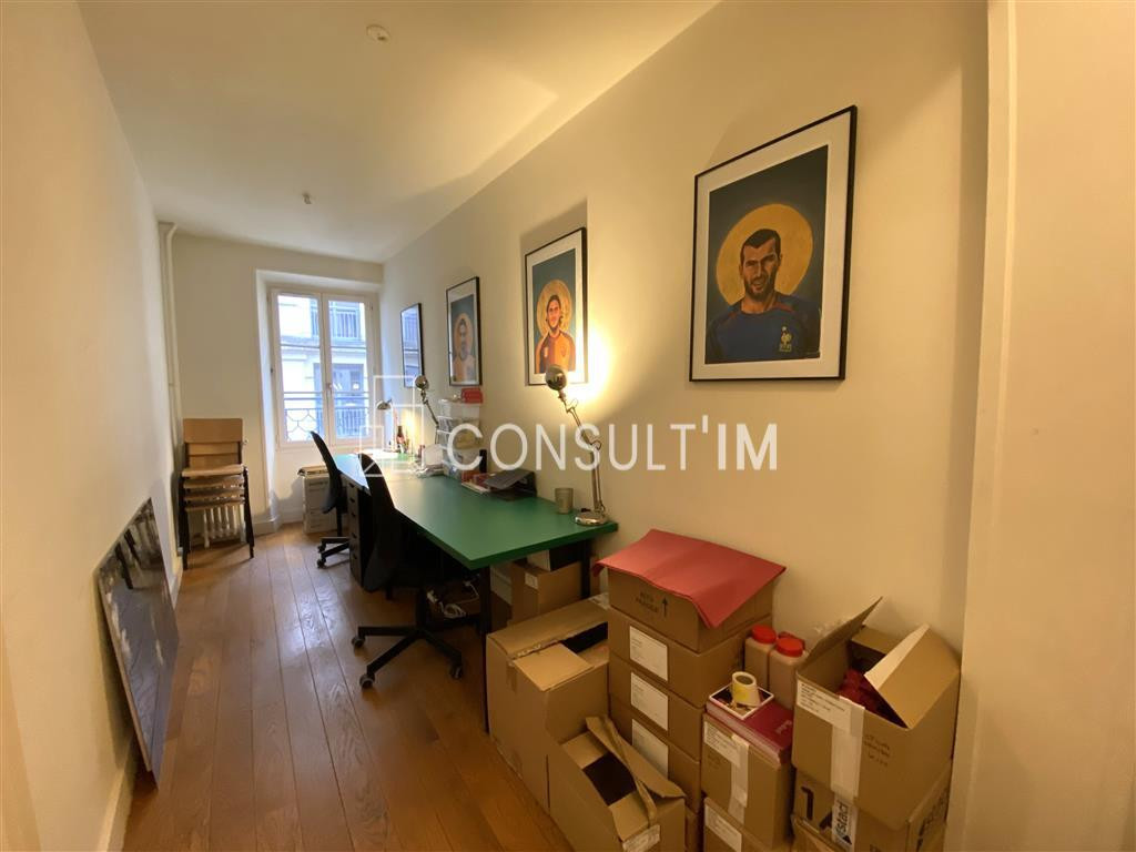 Charmant bureaux sur parquet