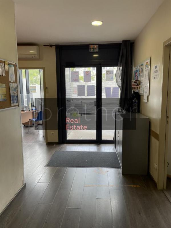 A louer Bureaux 200m2 Bordeaux Rive droite