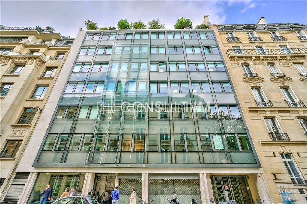 Bureaux lumineux et rénovés de 170m² à louer