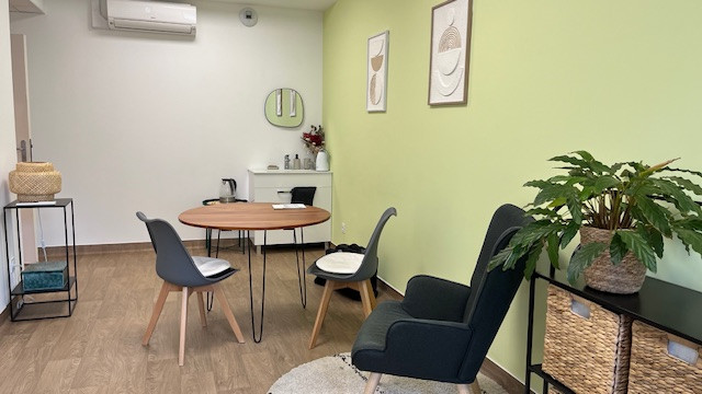 À vendre – Bureaux 46 m² – Pôle médical et paramédical – Champagne-au-Mont-d’Or – Parking