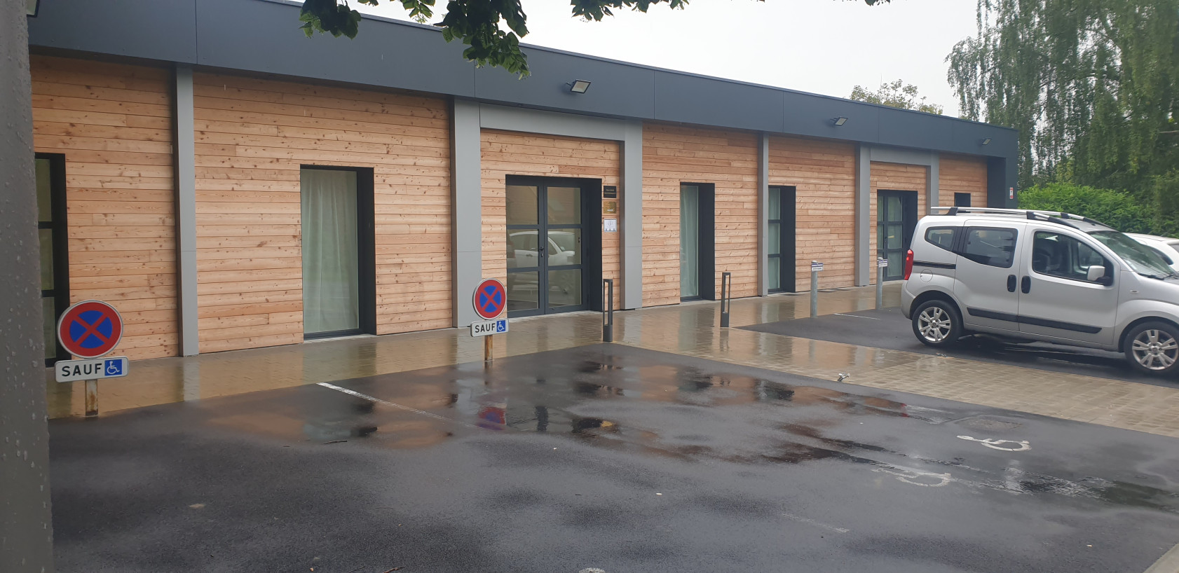 local de 20 m² dispo de suite au sein d'une maison médicale neuve