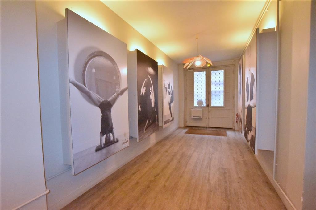 A louer bureaux proche métro Pereire Porte de Champerret ACCES PMR