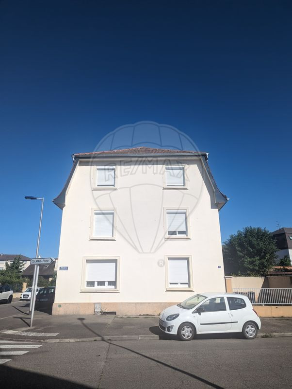 Immeuble 7 chambre(s) à vendre