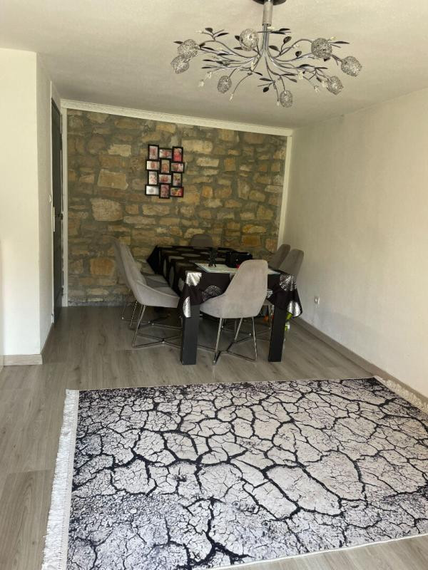 Immeuble Rechesy 285 m2