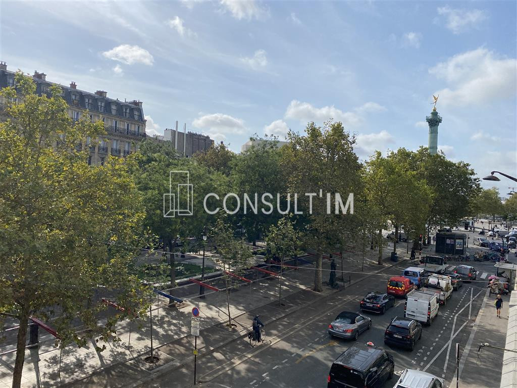 Bastille, à louer une surface de bureaux lumineuse et modulable
