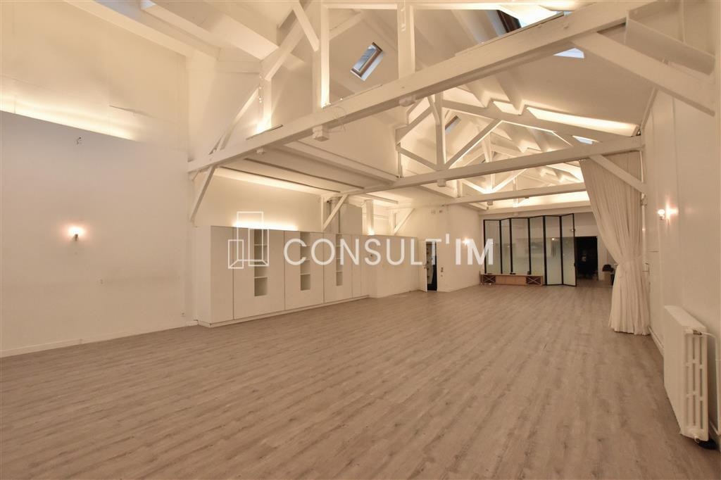 A louer bureaux proche métro Pereire Porte de Champerret ACCES PMR