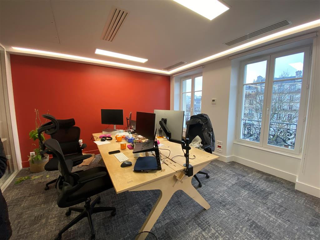 Bureaux climatisés et entièrement rénovés à proximité de République