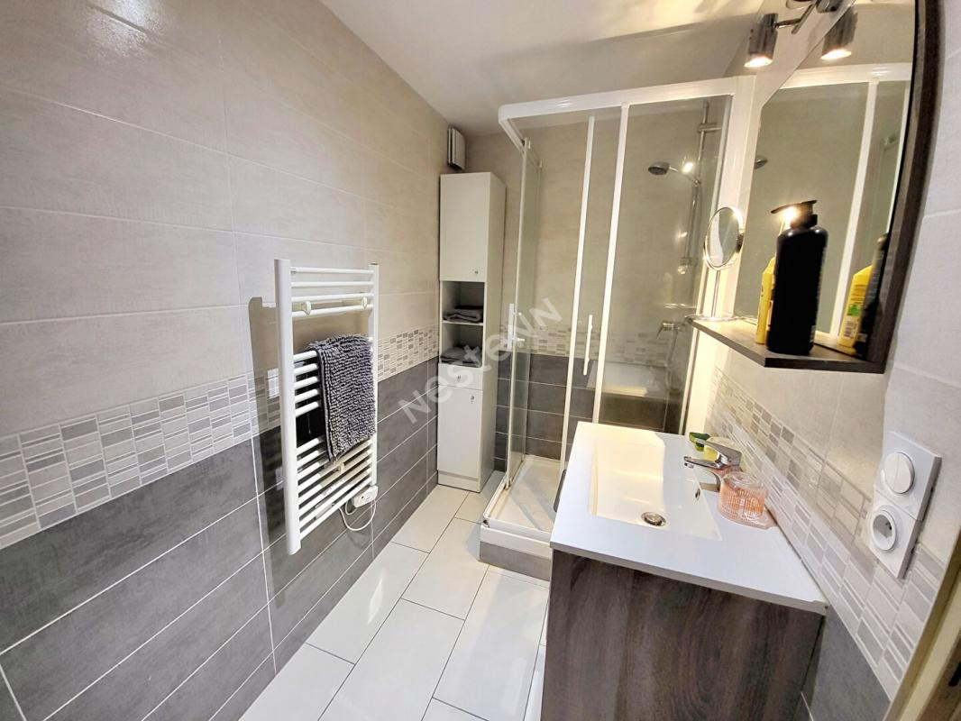 Ensemble immobilier de 3 appartements à Blois quartier historique
