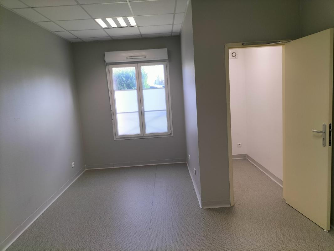Bureaux T 19m² - Estrées-Saint-Denis - Lot1