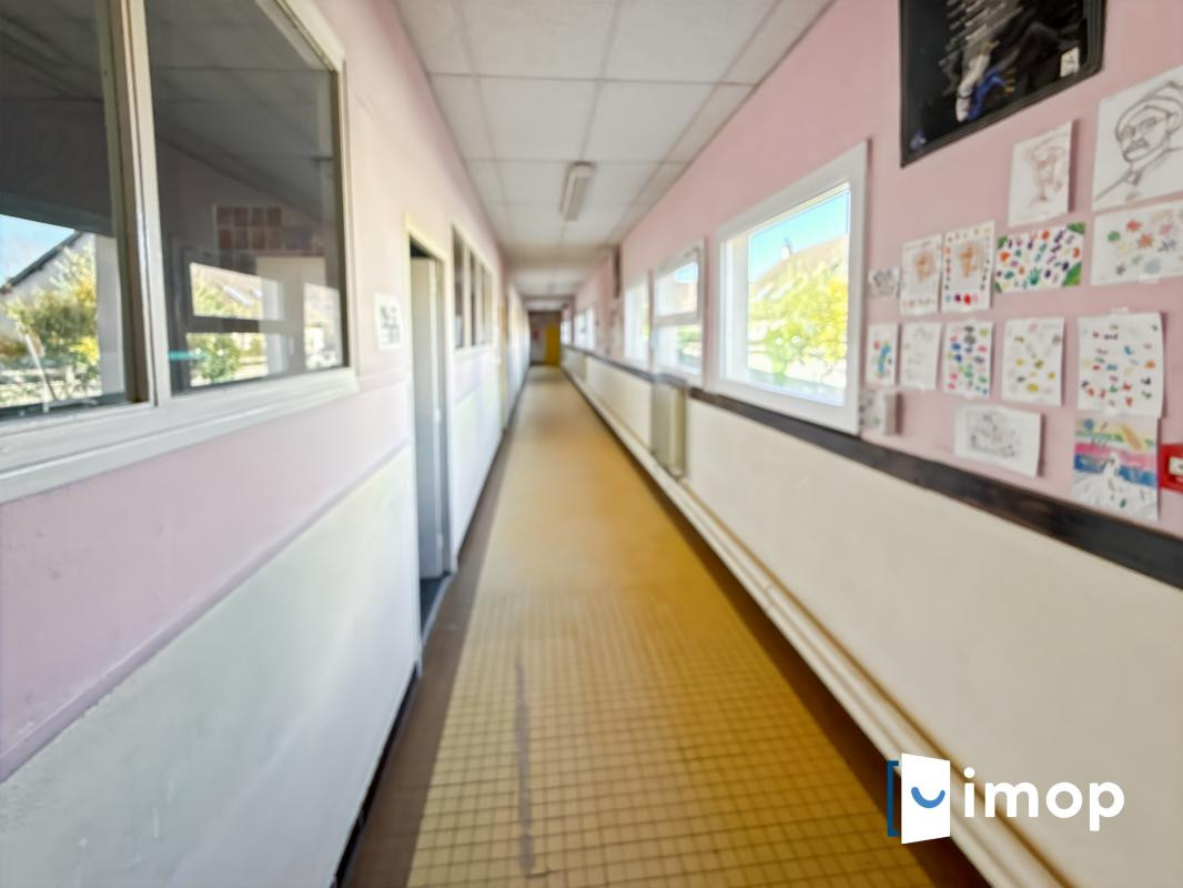 Actif immobilier indépendant de 590m2 sur un terrain de 2169m2
