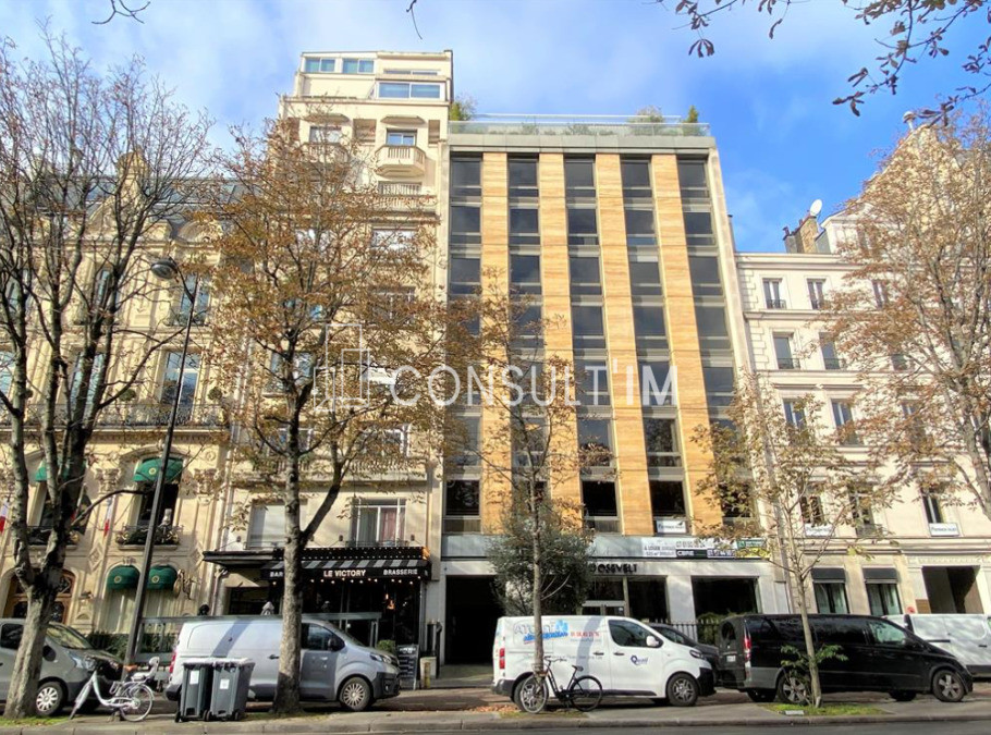 Avenue Franklin D Roosevelt, à louer plateau modulable climatisé