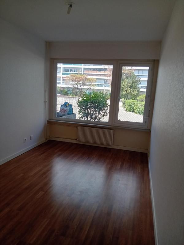 SANS FRAIS - Local Professionnel - Michelet / Prado