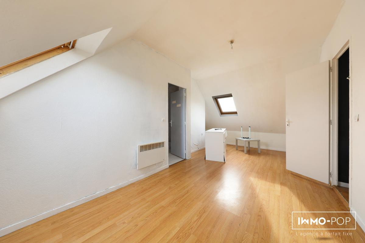 Immeuble de 340m² en R+3 + jardin située à Clermont