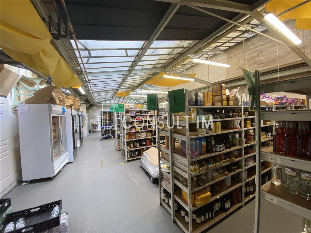 Boutique de 211 m² Picpus