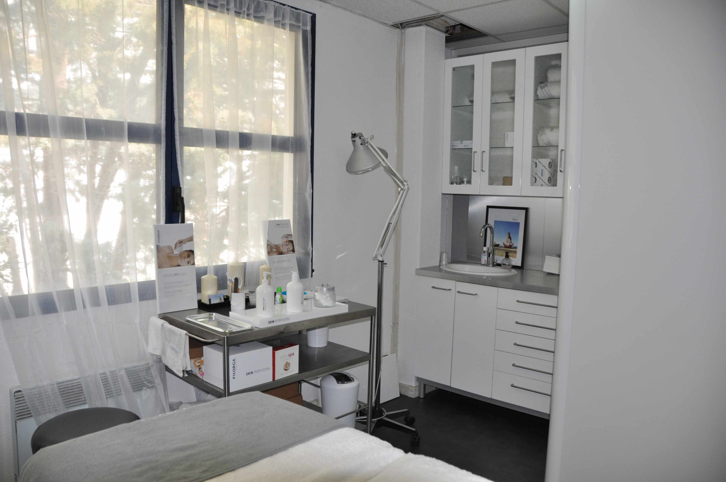 Cession cabinet médical esthetique et clientèle et matériel