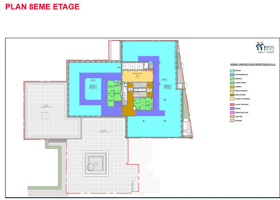 Grande surface de bureaux dans un immeuble restructuré