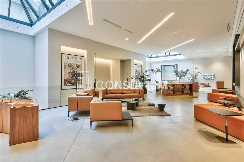 A toute proximité de la rue La Fayette, à louer une surface de bureaux rénovée