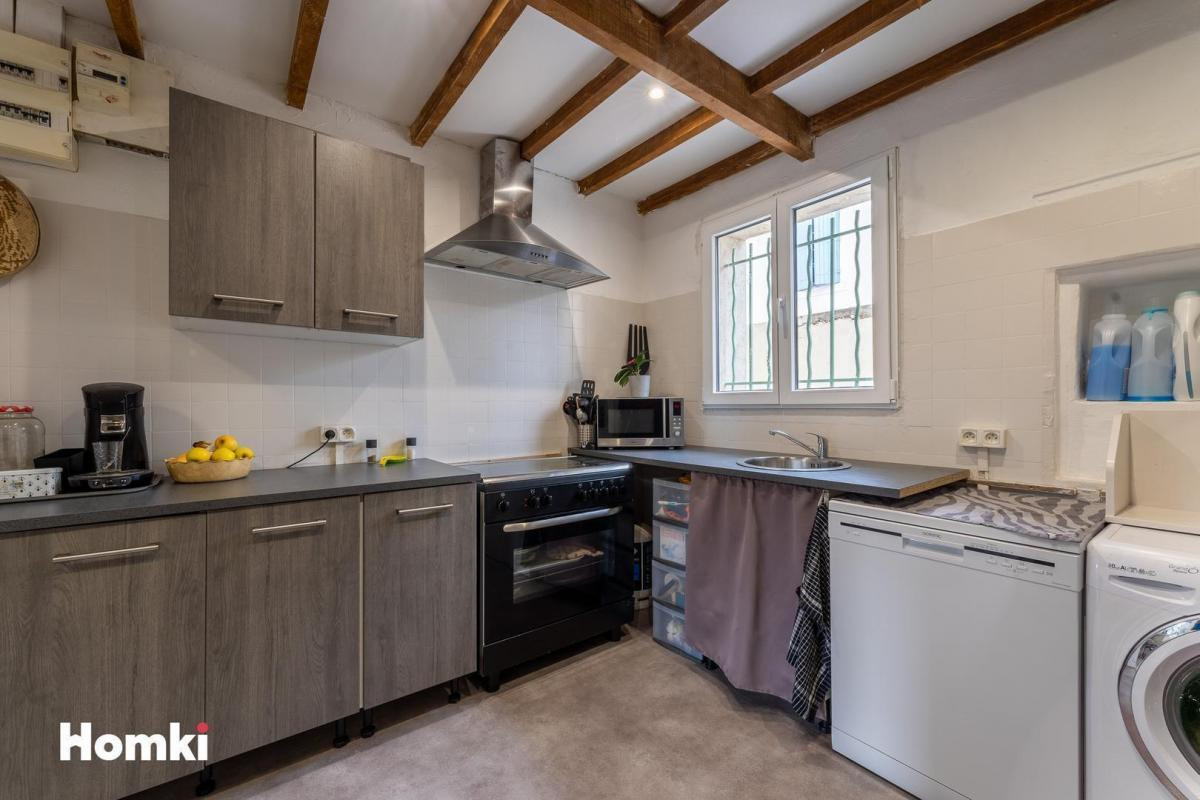 Immeuble composé de 3 appartements à Bellegarde