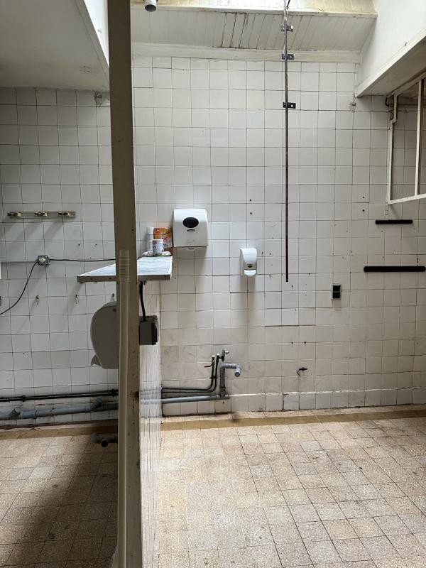 LOCAL COMMERCIAL 20 AV. ALPHONSE BAUDIN 77 m²