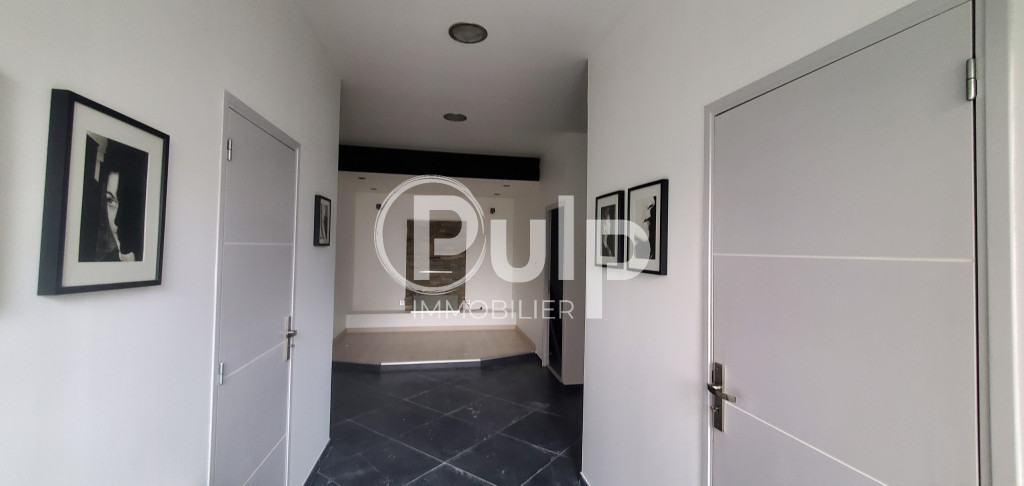 Local de 120 m2 à Lillers
