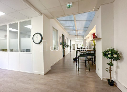 Bureaux à louer type atelier/loft