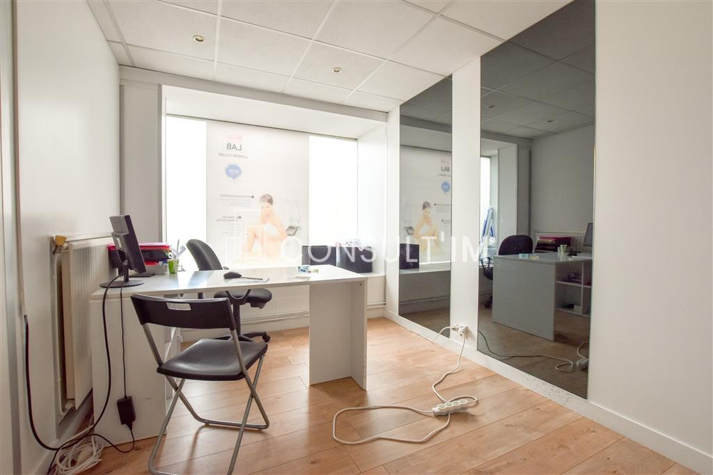Boutique à louer dans le centre ville de Colombes